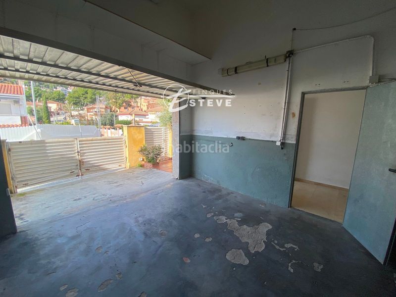 Foto b5d11330-85fc-4854-942c-8faed05b4403. Casa adossada amb calefacció aparcament a Calafell poble Calafell