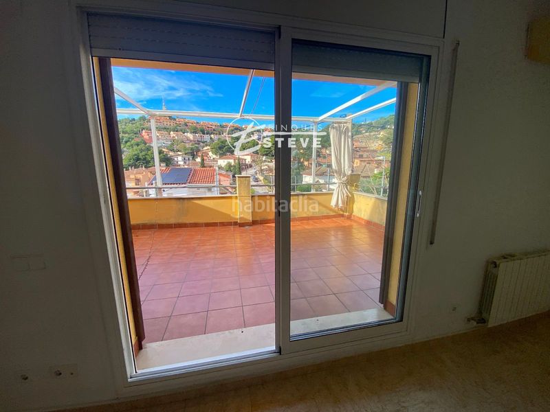 Foto ff008366-7024-4cf1-9dd2-484132730ae3. Casa adossada amb calefacció aparcament a Calafell poble Calafell