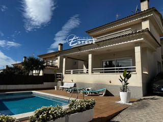 Miete Chalet  Llevant. Alquiler junio y julio casa independiente  en mas mel con piscin