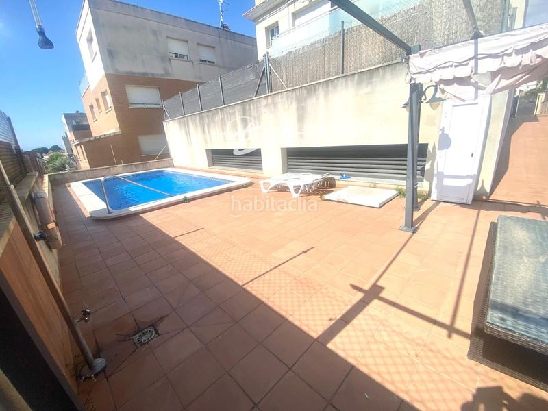 Foto e1ae5af1-adbf-47a0-b72f-9cf4d5ffe0b7. Àtic amb aparcament piscina a Segur de Calafell nucli urbà Segur de Calafell