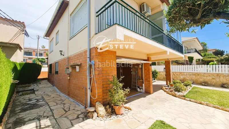 Foto 492d3f83-d421-40ad-8204-61f37b56ea89. Casa amb aparcament a Bellamar Calafell