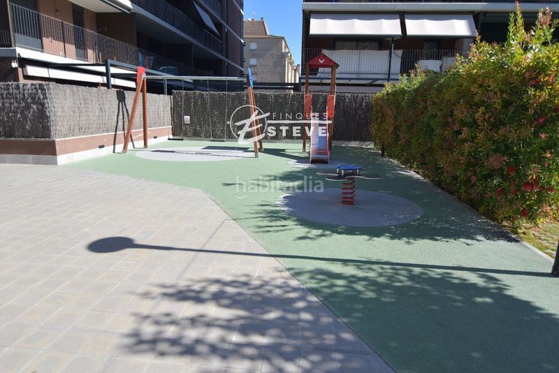 Foto 708a517f-750c-4c1b-8290-f0328dd5b35f. Dúplex amb aparcament piscina a L´Estany Calafell