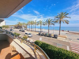 Pis  Joan savat papaseit. Piso en primera linea de mar mas mel  calafell !!!