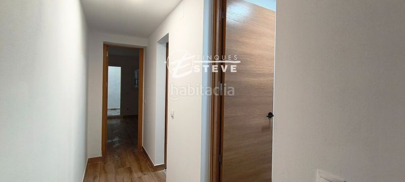 Foto cbe70bee-17eb-4d10-9246-6ad7a30d91e0. Casa amb calefacció a Centre Vendrell (El)