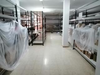 Local Comercial a Montesa. Junto plaza de la sardana