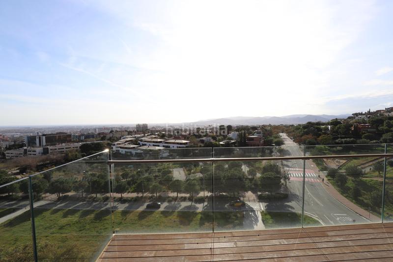 Foto 2a26ab0c-f4d4-440c-b9a3-362d7095ee5c. Dachwohnung mit heizung parking pool in Finestrelles Esplugues de Llobregat