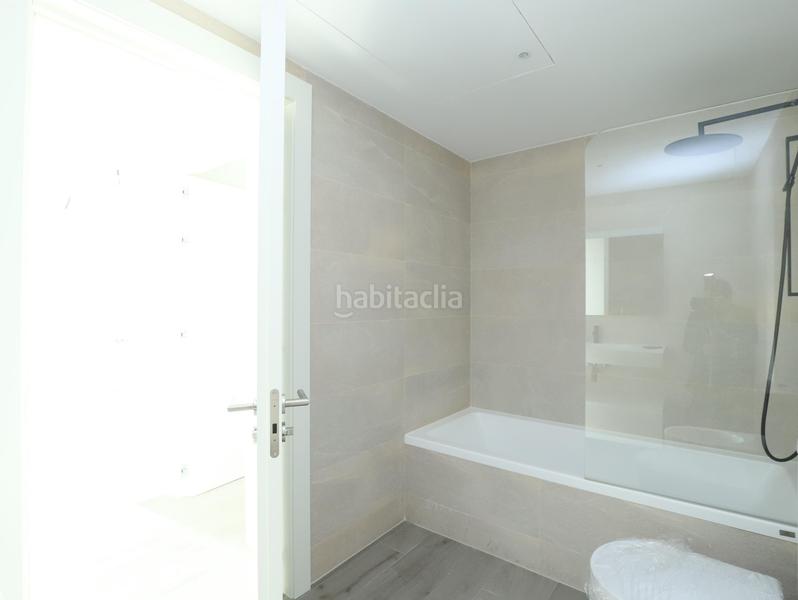 Foto c1a5001d-6da5-4975-8647-81cc50b6a191. Dachwohnung mit heizung parking pool in Finestrelles Esplugues de Llobregat