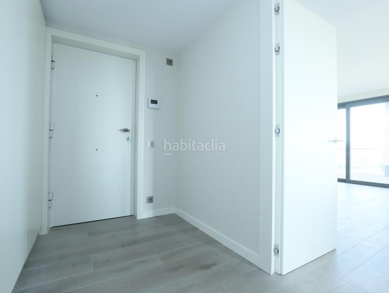 Foto f5c8b7ef-e92f-4e49-bdc2-aaf537dca252. Dachwohnung mit heizung parking pool in Finestrelles Esplugues de Llobregat