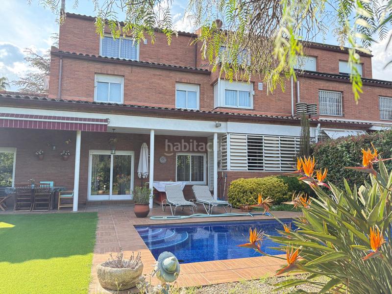 Foto 15b863d1-35f6-4f8e-ac62-9e252d465ec4. Casa pareada centro junto plaça estacio y avda cami del mas en Sant Quirze del Vallès