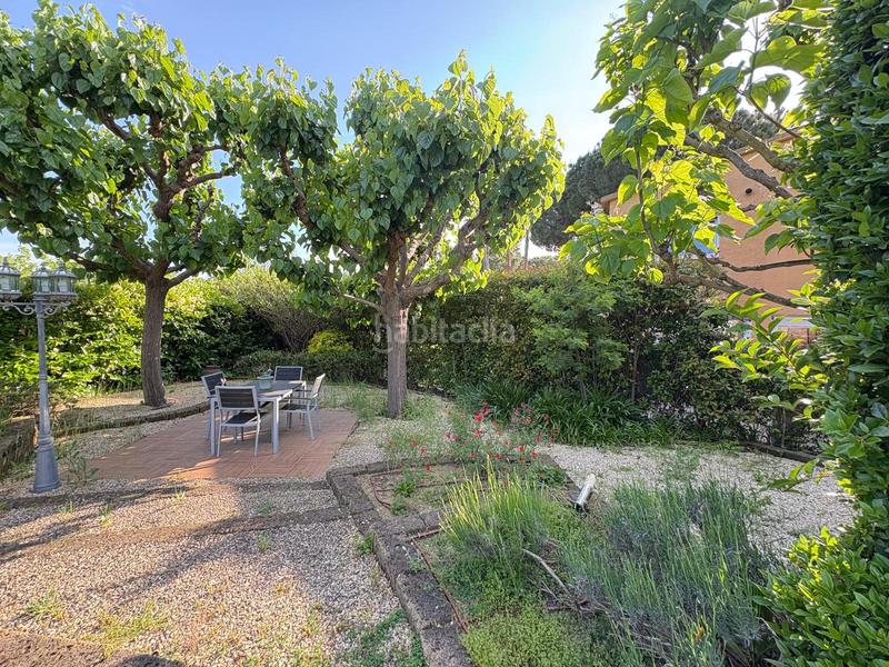 Foto 16dd9e36-0488-44dd-820e-f4f49cb0e91d. Casa pareada centro junto plaça estacio y avda cami del mas en Sant Quirze del Vallès