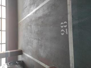 Parking coche en El Pedró