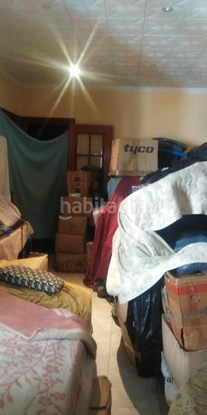 Foto 5bc73786-06d8-48f8-a8c1-913770c7f932. Piso plaza mahatma gandhi en La Plana Esplugues de Llobregat