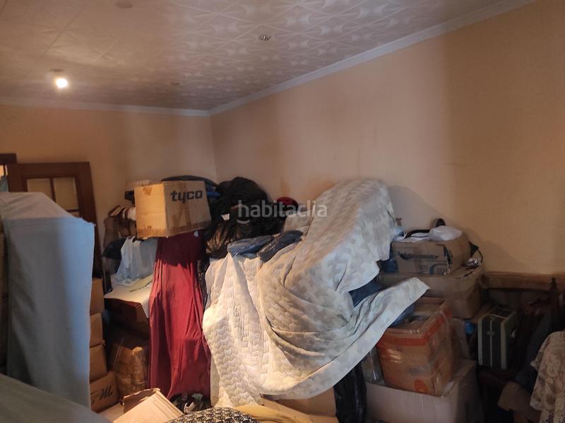 Foto e7f39669-def1-4af7-910e-e2d5fc6d4711. Piso plaza mahatma gandhi en La Plana Esplugues de Llobregat