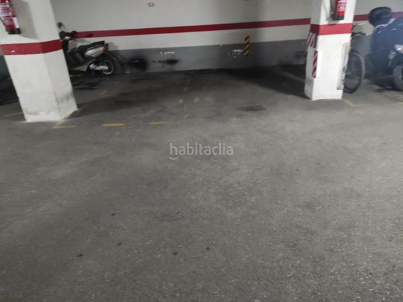 Foto 196dd14b-a85f-4c3b-8151-43cf647476a5. Autoparkplatz in Collblanc Hospitalet de Llobregat (L´)
