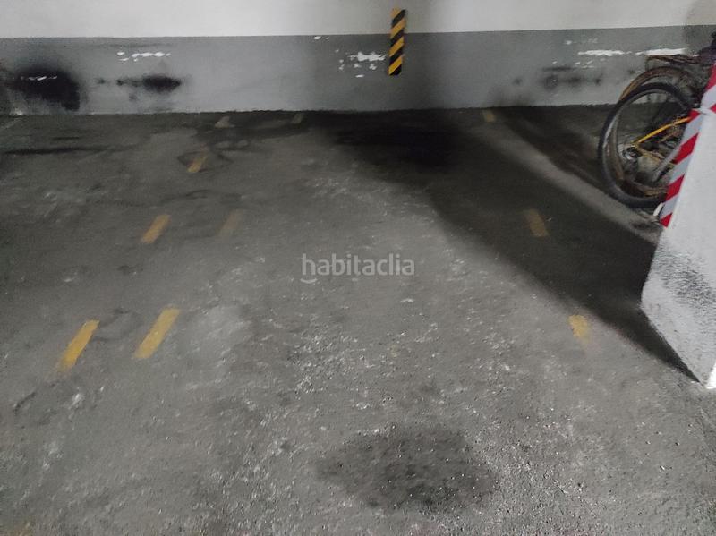 Foto 55965a94-09fa-4f3c-a017-b257807f19f8. Autoparkplatz in Collblanc Hospitalet de Llobregat (L´)