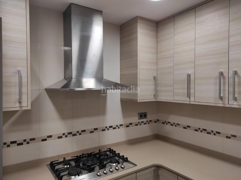Foto 4c79f720-67f9-4b08-b71b-99558d3c226a. Flat with heating in Centre Esplugues de Llobregat