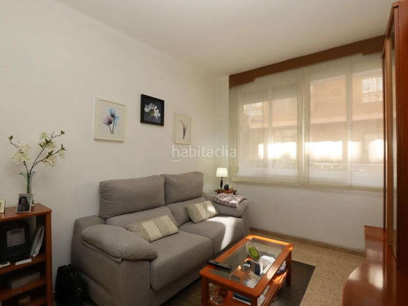 Foto d1392230-f1be-4620-9e7b-5f0a608e6dc0. Pis a El Gall Esplugues de Llobregat