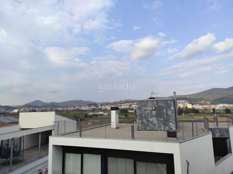 Foto 07b983cf-24bd-4626-a0b6-588de78f6e50. Dúplex amb calefacció a Sant Vicenç dels Horts