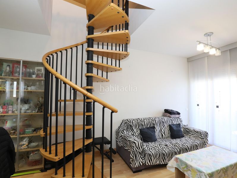 Foto 0d1364ac-655b-4a01-9280-86fe3a606b9b. Dúplex amb calefacció a Sant Vicenç dels Horts