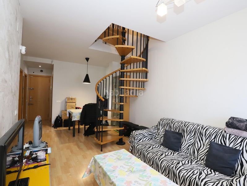 Foto 4c9580fc-99cc-4bc4-9b61-9d990370df10. Dúplex amb calefacció a Sant Vicenç dels Horts