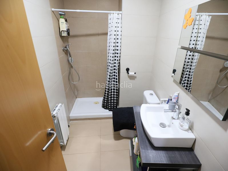 Foto 55ad0472-0a8f-4935-87f0-c1bf66f0c50e. Dúplex amb calefacció a Sant Vicenç dels Horts