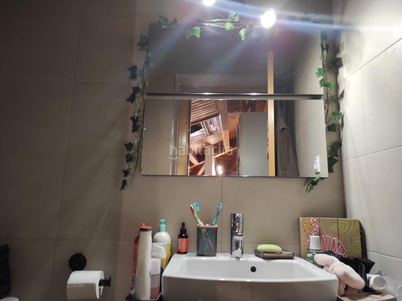 Foto bad82cd6-d6ba-4049-9b25-9487a879555c. Dúplex amb calefacció a Sant Vicenç dels Horts