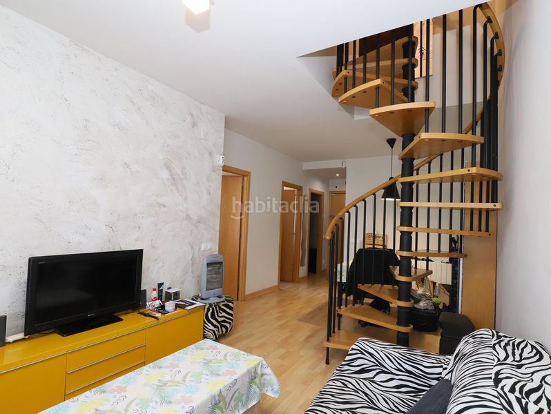 Foto c3e67bc0-9214-40c2-aad9-d1dead362e1f. Dúplex amb calefacció a Sant Vicenç dels Horts