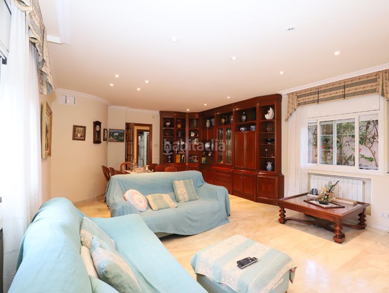 Foto 09a3d3e1-f702-4d94-a2aa-86f151bd7268. Chalet con riscaldamento parcheggio in Segur de Calafell nucli urbà Segur de Calafell