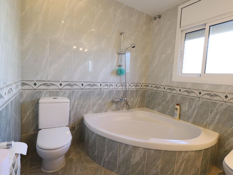 Foto 4079281d-b84d-40b2-ab7b-9c8bd854a419. Chalet con riscaldamento parcheggio in Segur de Calafell nucli urbà Segur de Calafell
