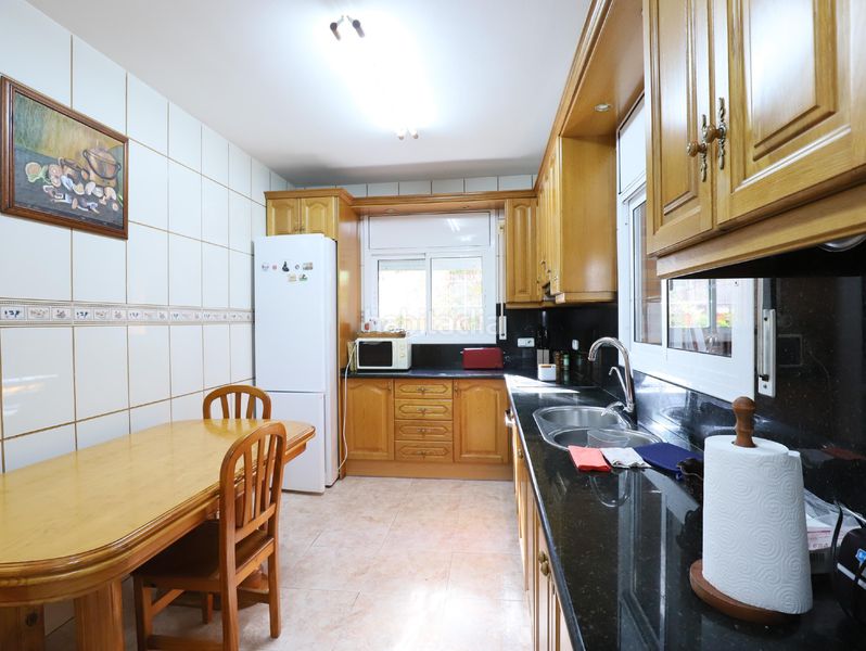 Foto 9d75b22c-aac0-41d1-a4bb-0b78118e0ed5. Chalet con riscaldamento parcheggio in Segur de Calafell nucli urbà Segur de Calafell