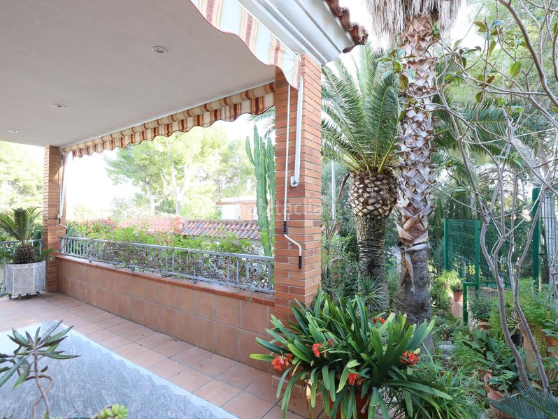 Foto b02c6863-036d-4727-bb1a-2b6cff0093a1. Chalet con riscaldamento parcheggio in Segur de Calafell nucli urbà Segur de Calafell