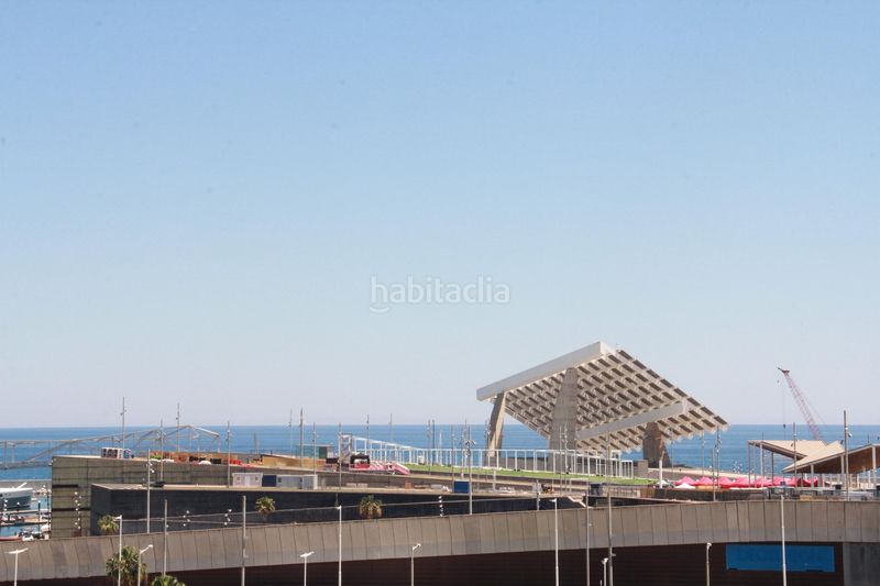 Foto 8e4f407d-d5ca-4b75-a8d5-425829ff7fbe. Pis amb calefacció aparcament piscina a Port Forum Sant Adrià de Besòs