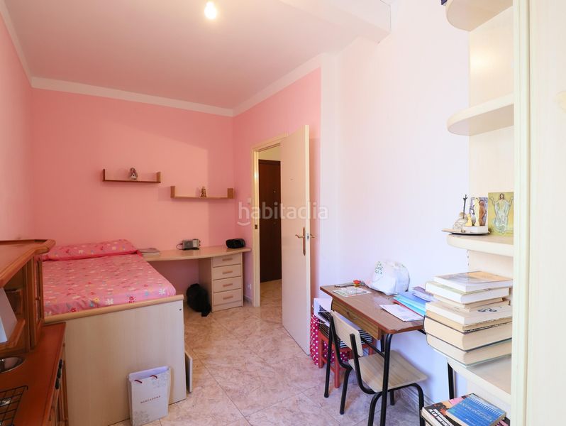 Foto d8dda524-d9f8-4d70-954c-aaebd39d6f10. Pis amb calefacció a La Plana Esplugues de Llobregat