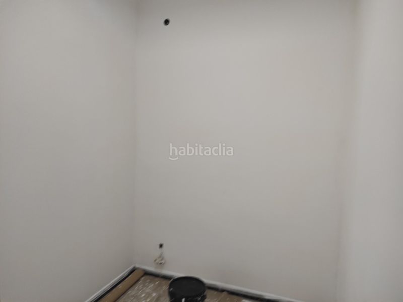 Foto 85f6b683-d0bd-4186-80d1-ce97a7d64ae1. Pis a Centre Esplugues de Llobregat