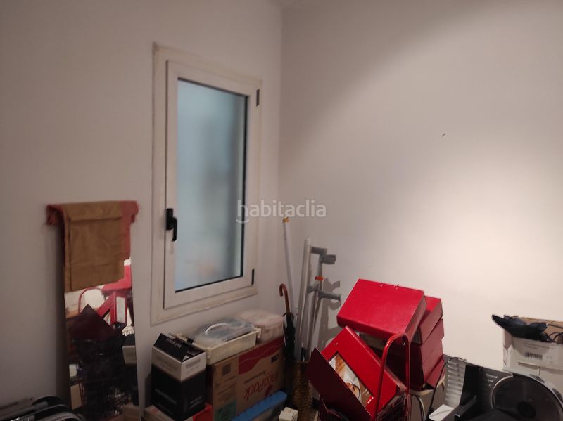 Foto c0de5fcb-e984-49f9-b858-3ae112b2fe07. Pis a Centre Esplugues de Llobregat