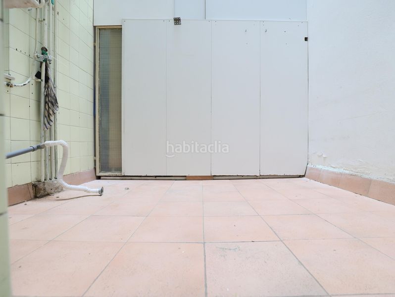 Foto c2181fa4-05ca-4187-8816-a884bbeb3f90. Pis a Centre Esplugues de Llobregat