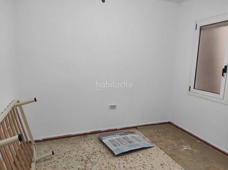 Foto c536622d-465d-4ff1-92c8-e8b64c04203b. Pis a Centre Esplugues de Llobregat