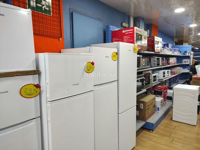 Foto 5f8473dd-e320-4abf-a339-3ca89725ac36. Local comercial a Centre Esplugues de Llobregat
