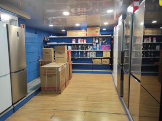 Local Comercial a Centre. Cerca bonarea y robert brillas