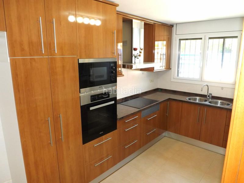 Foto ffd10262-ee42-448a-bff6-fea8f090b2c5. Maison jumelée avec chauffage parking dans Segur de Calafell nucli urbà Segur de Calafell