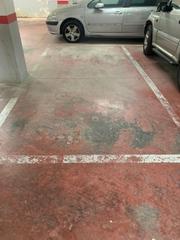 Aparcament cotxe a Carrer carrer de villarroel 34. Plaza de parking en calafell pueblo