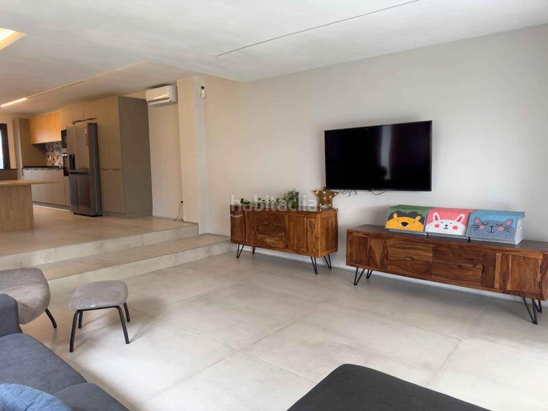 Foto 1d41f8b3-959c-4943-a5bb-a9a74b4d717f. Casa adossada amb calefacció aparcament a Cunit residencial Cunit