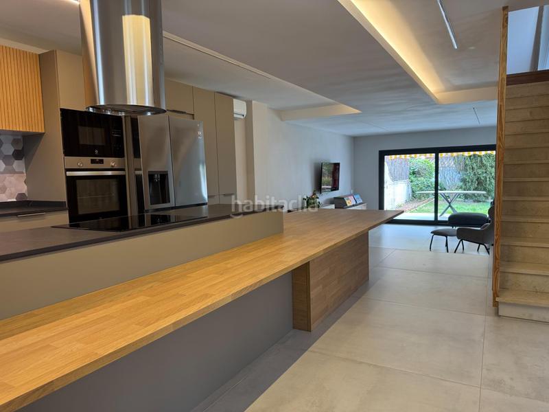 Foto ab45072b-0388-4ed8-9775-87806579756e. Casa adossada amb calefacció aparcament a Cunit residencial Cunit