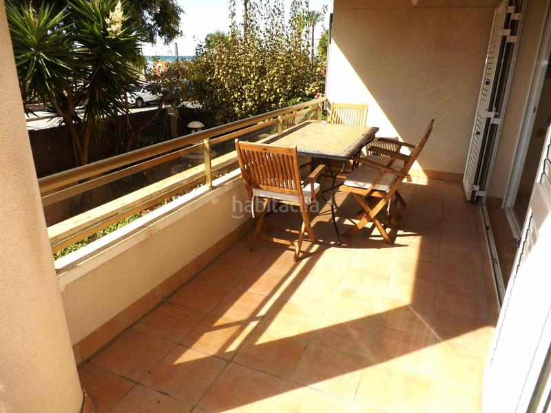 Foto f6bec66c-3438-4e7e-8532-5614674f34a6. Planta baja magnífico piso frente al mar mediterráneo en Segur de Calafell