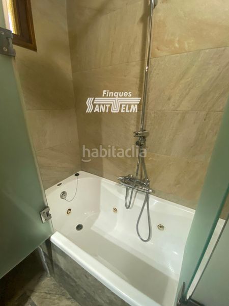 Foto 09acc8f0-9c74-43b7-b06f-fd3192c8dfea. Xalet amb aparcament piscina a Cunit residencial Cunit