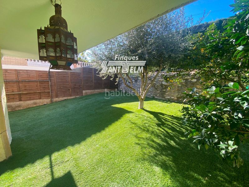 Foto a7c647b9-a692-4a02-82db-5032c720f024. Xalet amb aparcament piscina a Cunit residencial Cunit