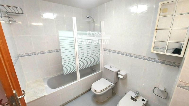 Foto ae337bc5-6743-4fe3-b8ba-db1aba30cbf0. Pis amb aparcament a L´Estany Calafell