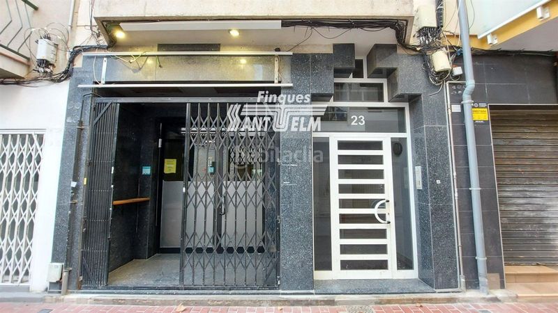 Foto c6992f25-ee72-4940-a07f-d42d9a3f2a0b. Local comercial a Calafell platja Calafell