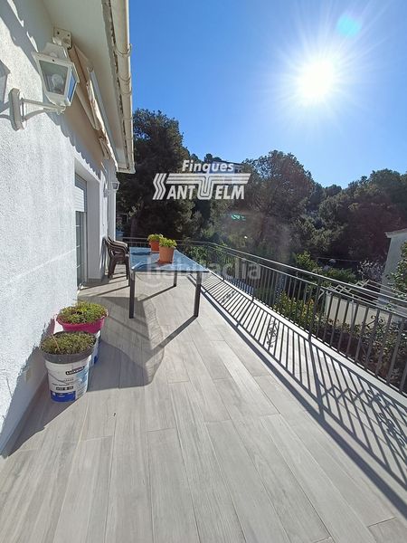 Foto d899394a-723e-41eb-ad38-26270bd7496e. Xalet amb calefacció aparcament piscina a Segur de dalt Segur de Calafell