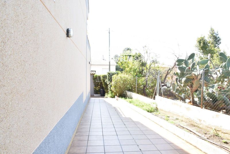 Foto 0ff66faa-fdbf-412f-8ae0-0bea8ef65b73. Xalet amb calefacció aparcament piscina a Bellamar Calafell